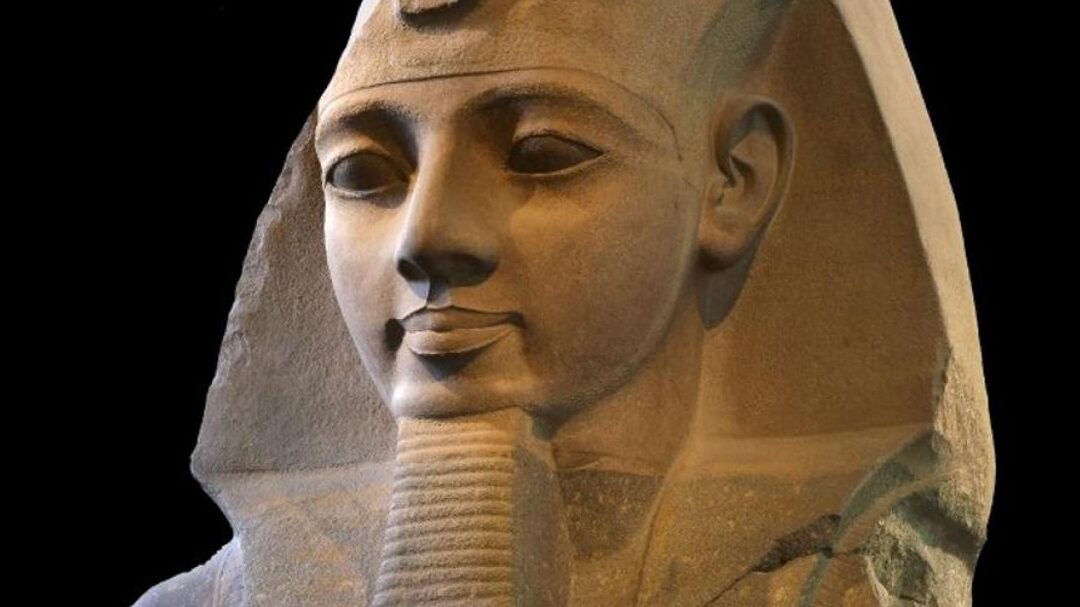 Arte egipcio: Representaciones de la civilización faraónica.