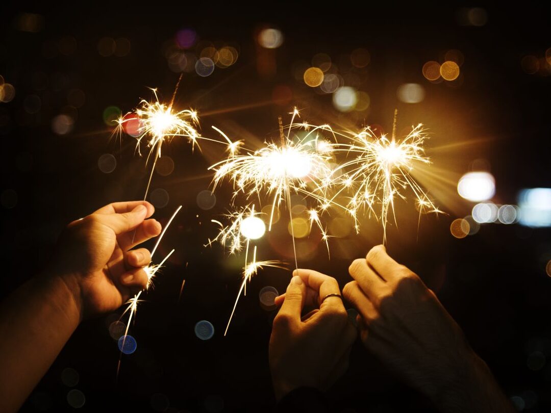 Celebrando el Año Nuevo 2021: Tradiciones y Costumbres para Empezar con Buen Pie