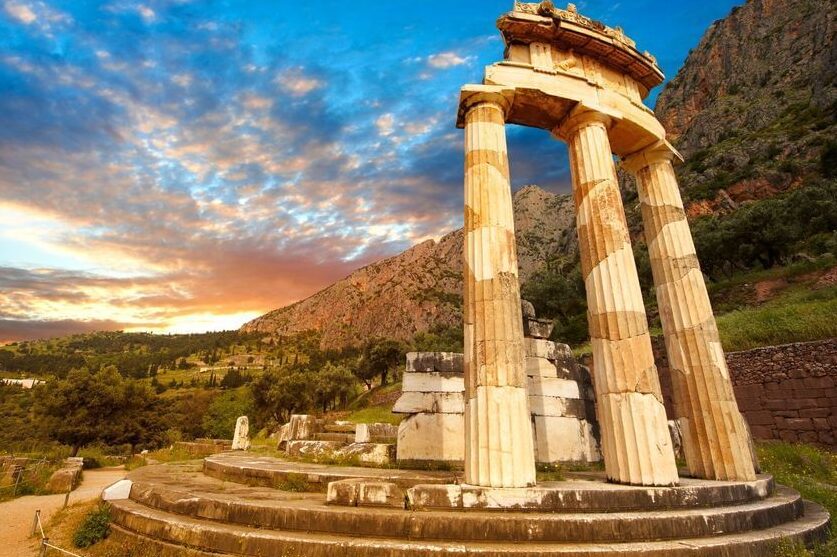Ciudades de la Antigua Grecia: Lugares Emblemáticos de la Historia y la Cultura Mediterránea