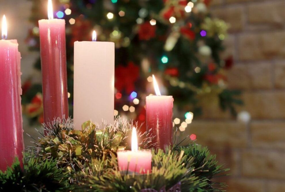 Colores de las velas de Adviento en la Iglesia Católica