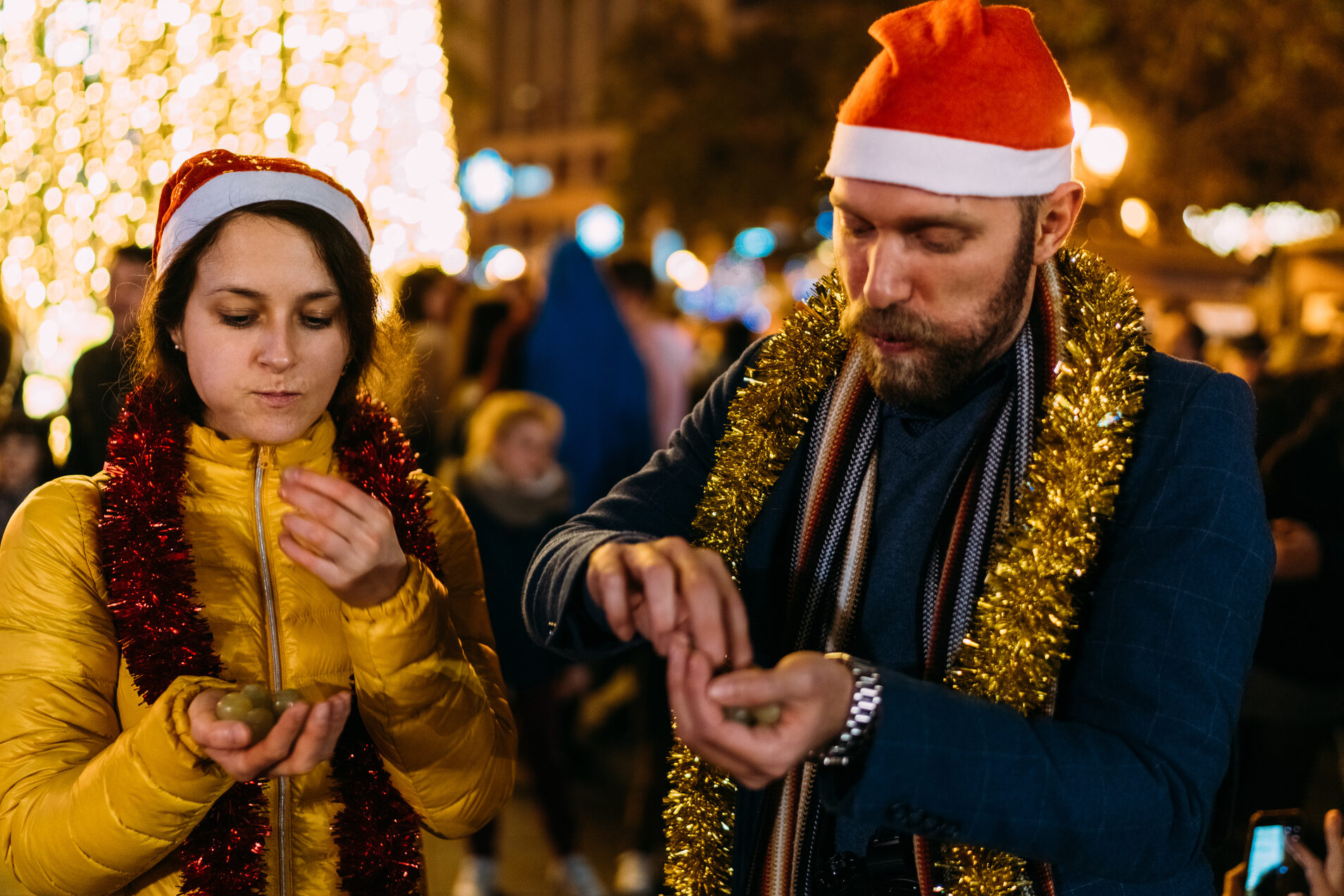 ¿Cuándo es tradicional comer las uvas en Nochevieja?