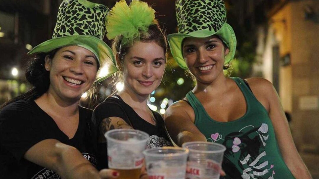 Desfile de San Patricio: Celebración y tradición irlandesa.