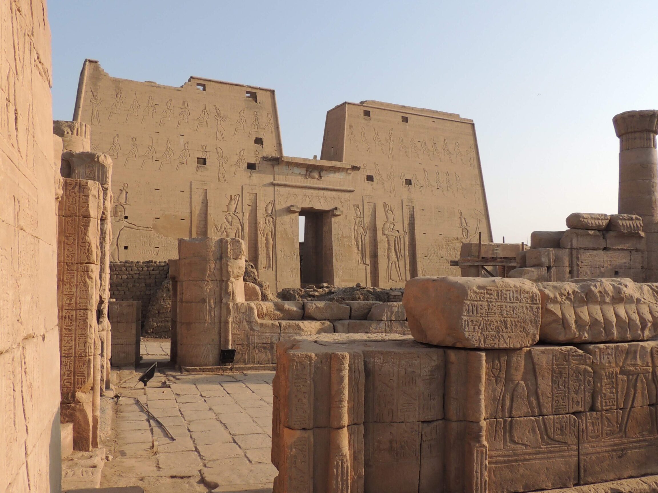 El Antiguo Egipto: Historia Milenaria de una Civilización Fascinante