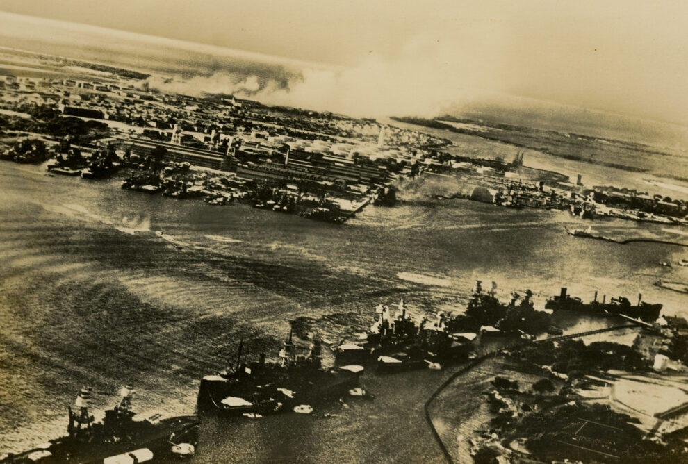 El ataque a Pearl Harbor en Hawái: Impacto en Estados Unidos y la Segunda Guerra Mundial