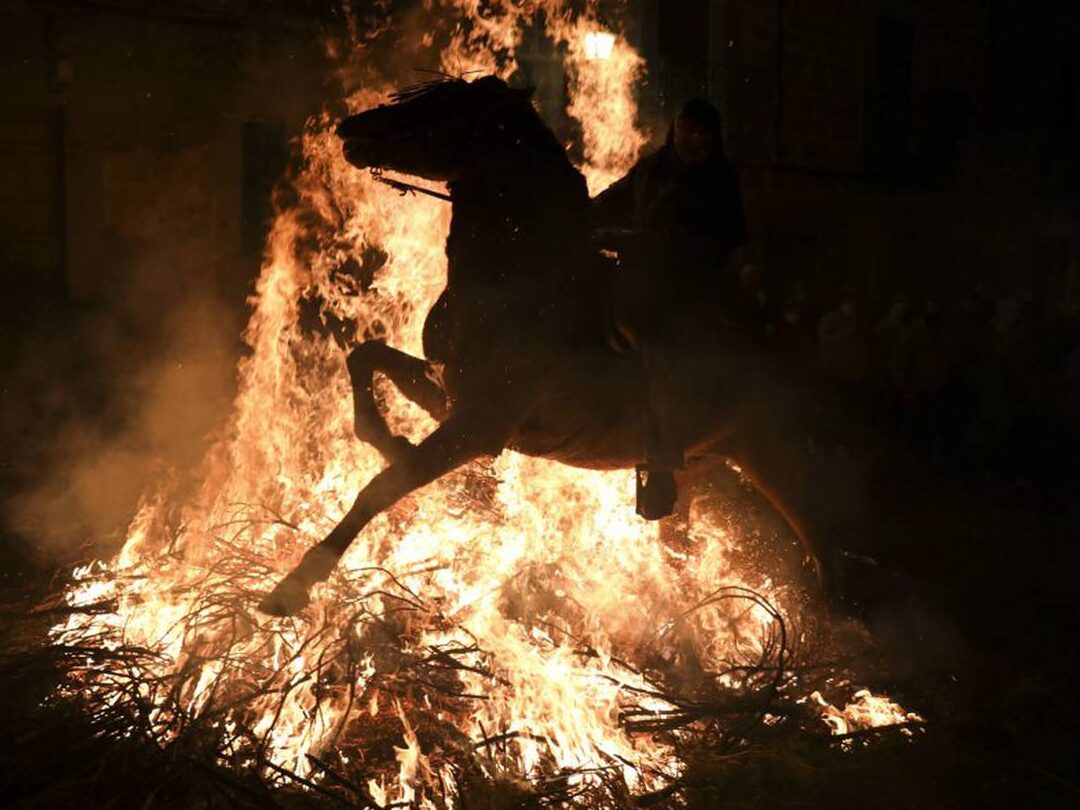 El Día de San Esteban: Origen, tradiciones y celebraciones en España y el mundo.