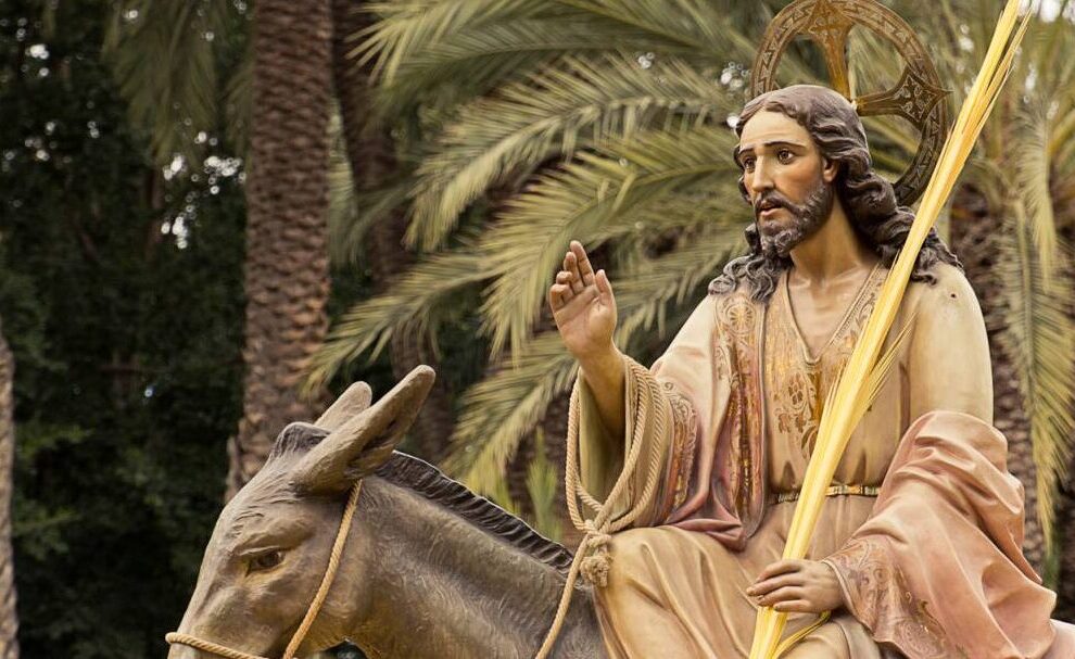 El Domingo de Ramos: Festividad religiosa y tradicional en España