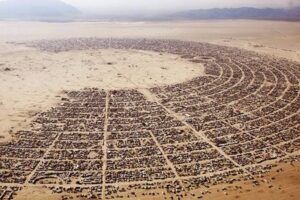 El festival Burning Man: una celebración única en el desierto de Nevada