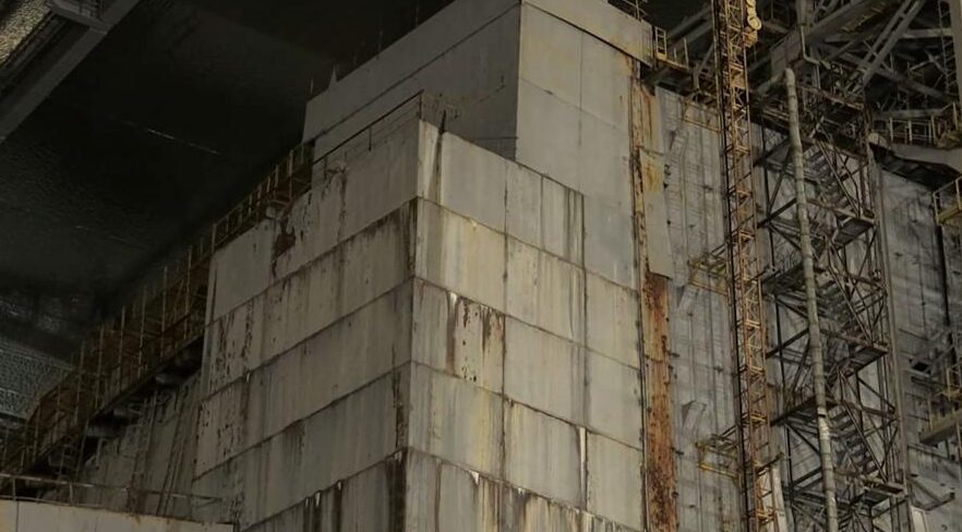 El nuevo sarcófago de Chernóbil: una estructura de protección para el desmantelamiento del reactor.