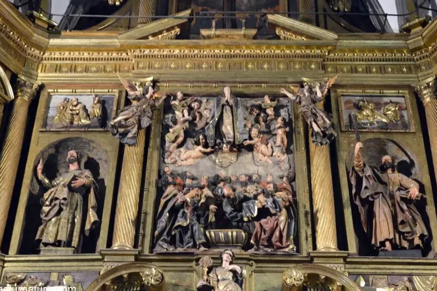 El Santuario de la Virgen de la Encina: Historia, Arquitectura y Devoción