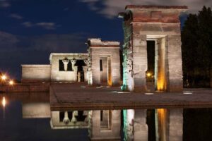 El Templo de Debod: Historia y Misterios de un Monumento Egipcio en Madrid