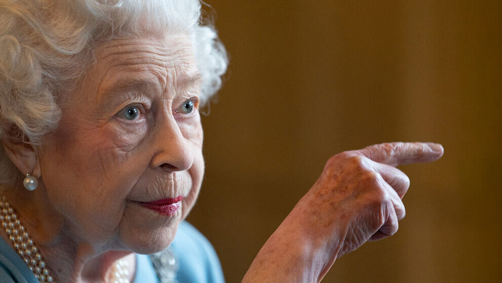 Fallecimiento de la Reina Isabel II: Impacto en la monarquía británica.