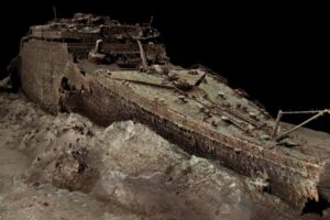Hallazgos en el Titanic: Objetos y Relatos de un Trágico Naufragio