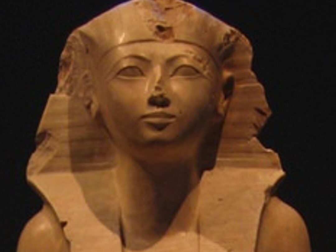 Hatshepsut: La poderosa reina egipcia y esposa de Tutmosis II