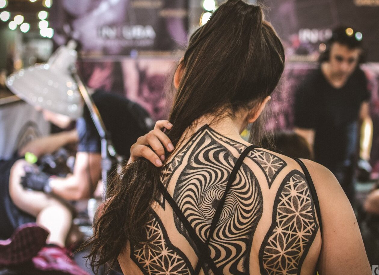 Historia de los tatuajes: un arte milenario y universal