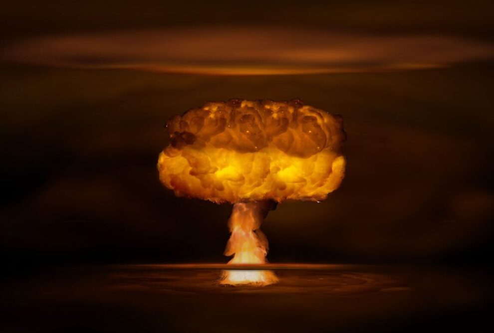 Historia y Nombres de las Bombas Atómicas que han Marcado la Humanidad