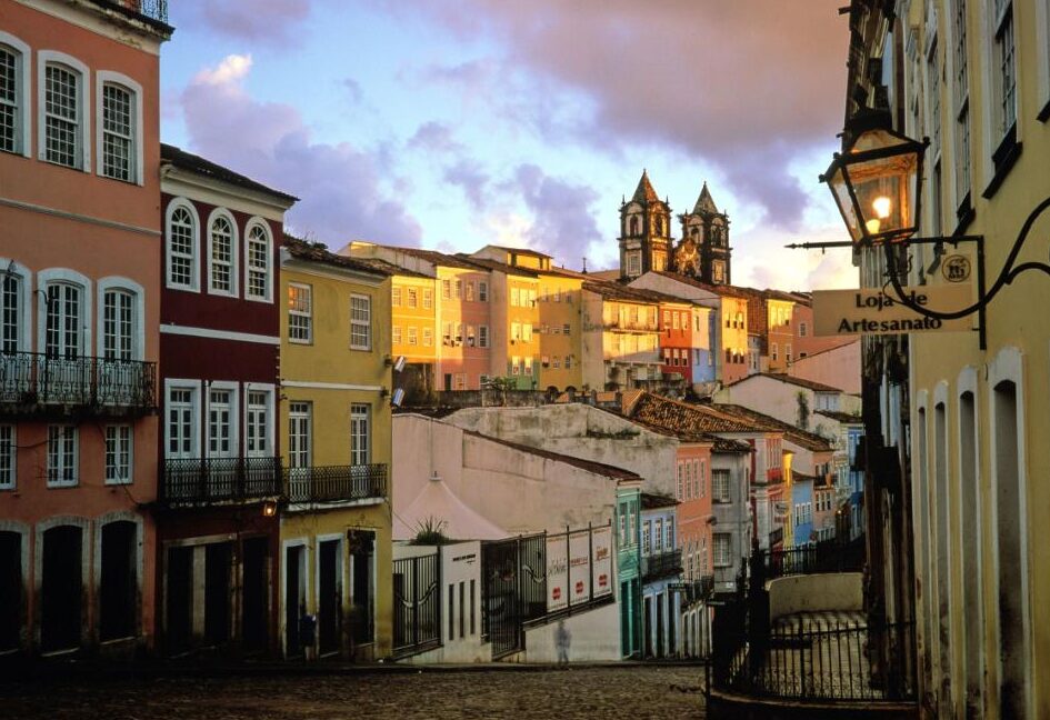 La Antigua Capital de Brasil: Salvador de Bahía