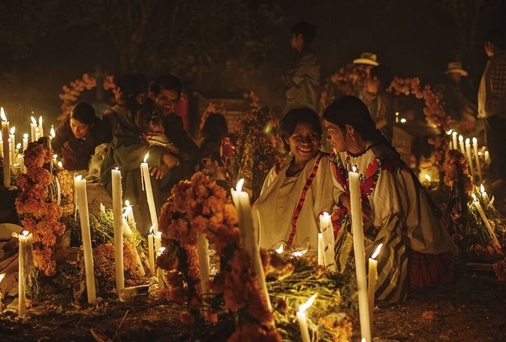 La Celebración de la Noche de Muertos en México: Tradiciones y Significado