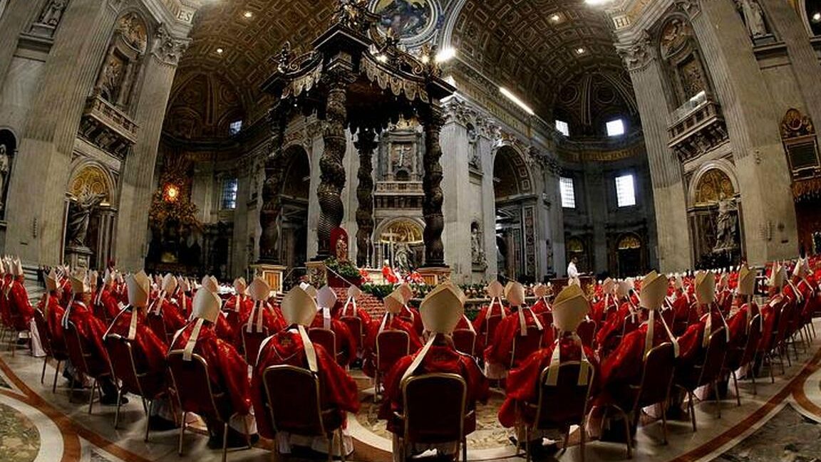 La elección del Papa Francisco y la fumata blanca: un hito en la historia del Vaticano