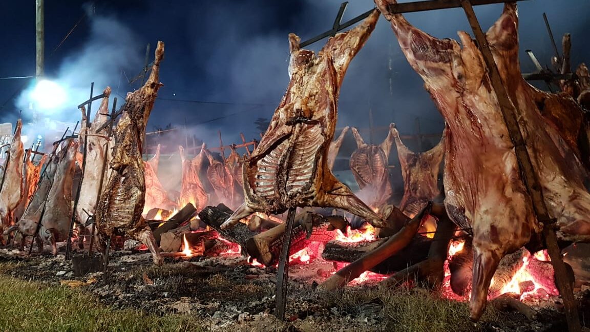 La Fiesta del Cordero en España: Tradición, Gastronomía y Celebración.