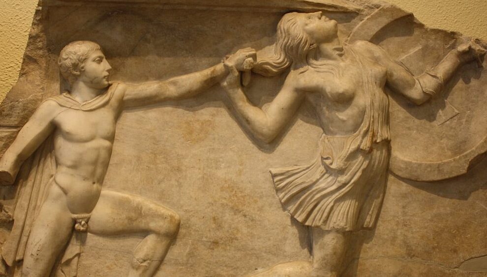 La guerrera en la mitología griega: un análisis de las figuras femeninas en la antigua Grecia