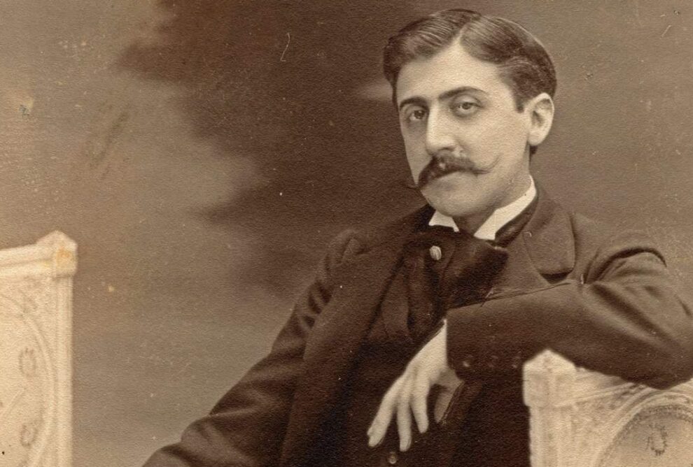 La importancia de En busca del tiempo perdido de Proust en la literatura.