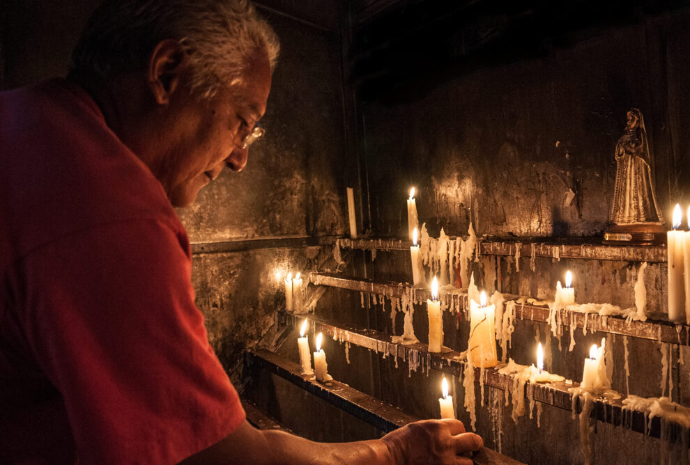 La religión católica: fundamentos, creencias y prácticas religiosas