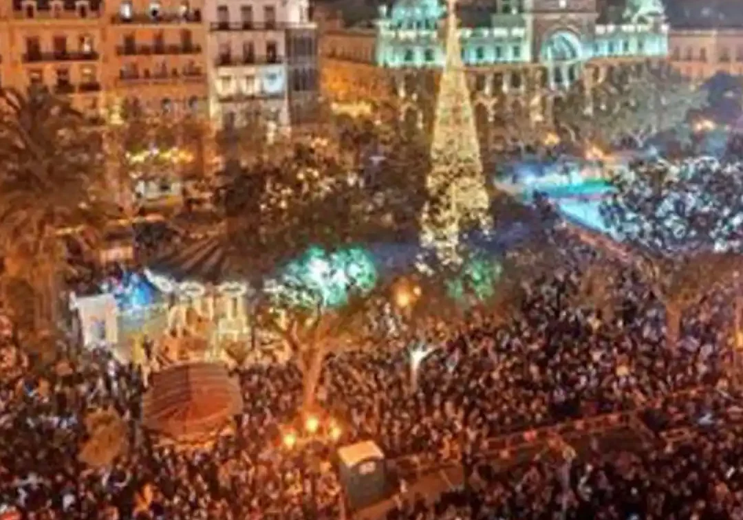 Las Campanadas: Horario Tradicional de Fin de Año en España