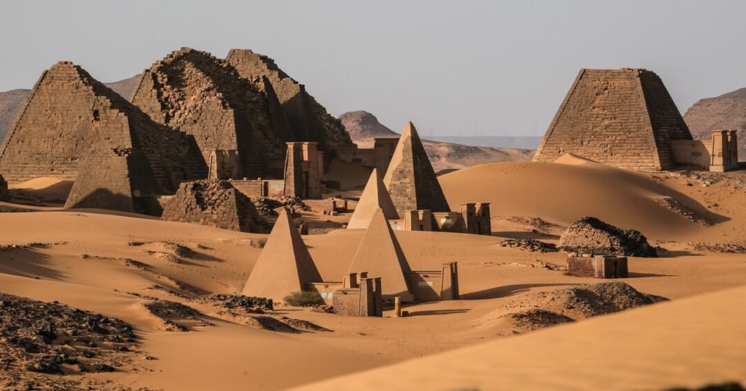 Las Pirámides de Sudán: Monumentos Antiguos en el Desierto Nubio