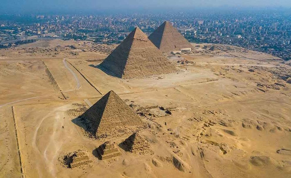 Localización de la pirámide de Keops en Giza: puntos de interés para visitarla.