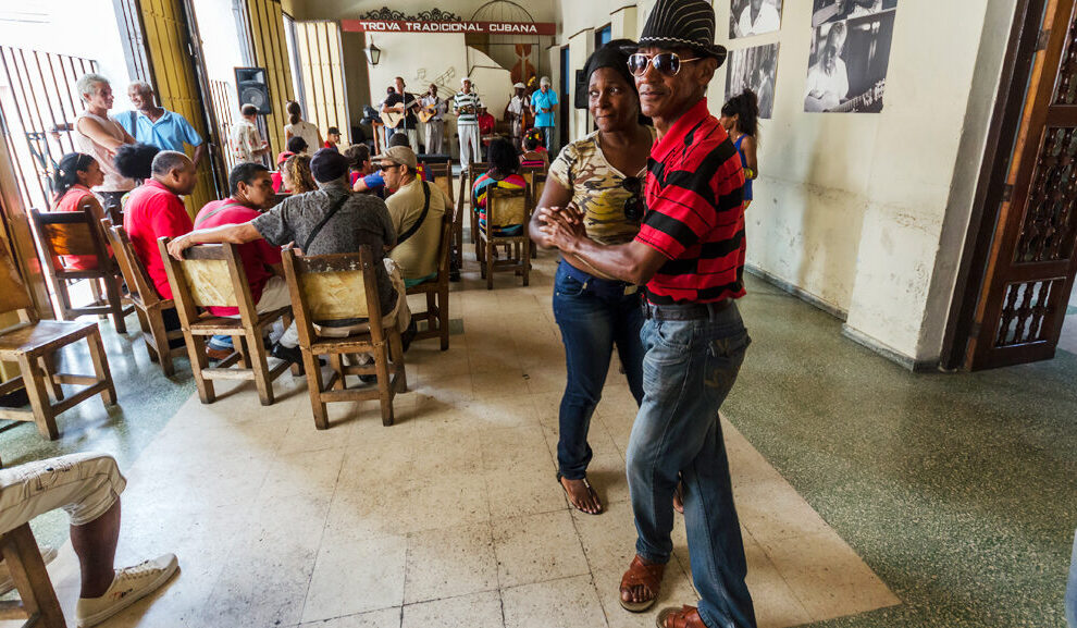 Los Bailes del Son: Tradición y Ritmo en la Cultura Cubana