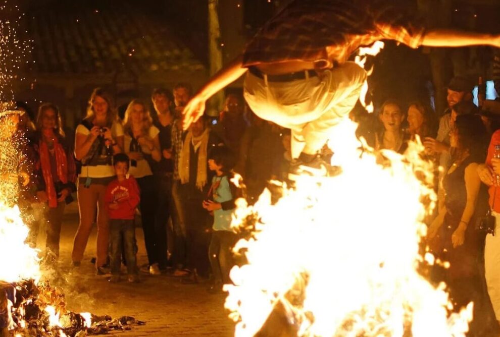 Quema del Hombre: Una Tradición Controvertida en el Festival de Burning Man