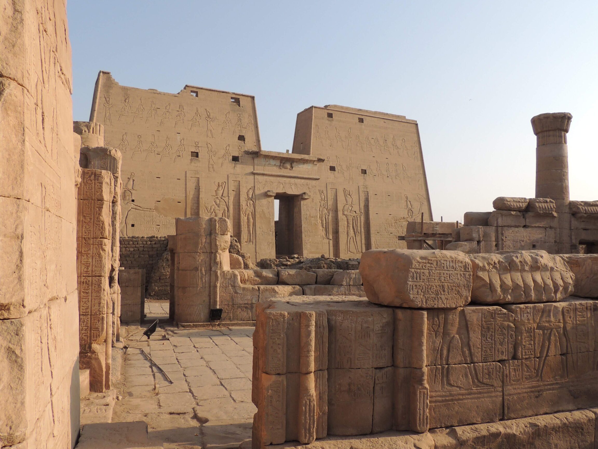Resumen del Antiguo Egipto: Civilización, Cultura y Legado perpetuado.