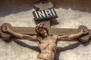 Significado de INRI en la Cruz de Jesús