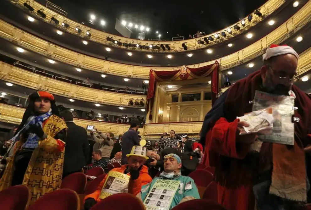 Sorteo de Navidad: La Tradición de la Lotería Festiva en España