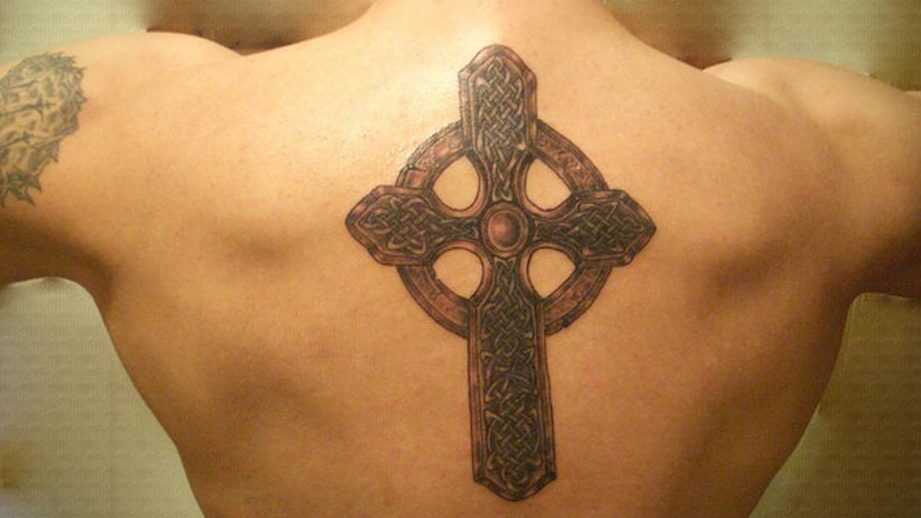Tatuajes del Cristo de la Buena Muerte: significado y simbolismo.