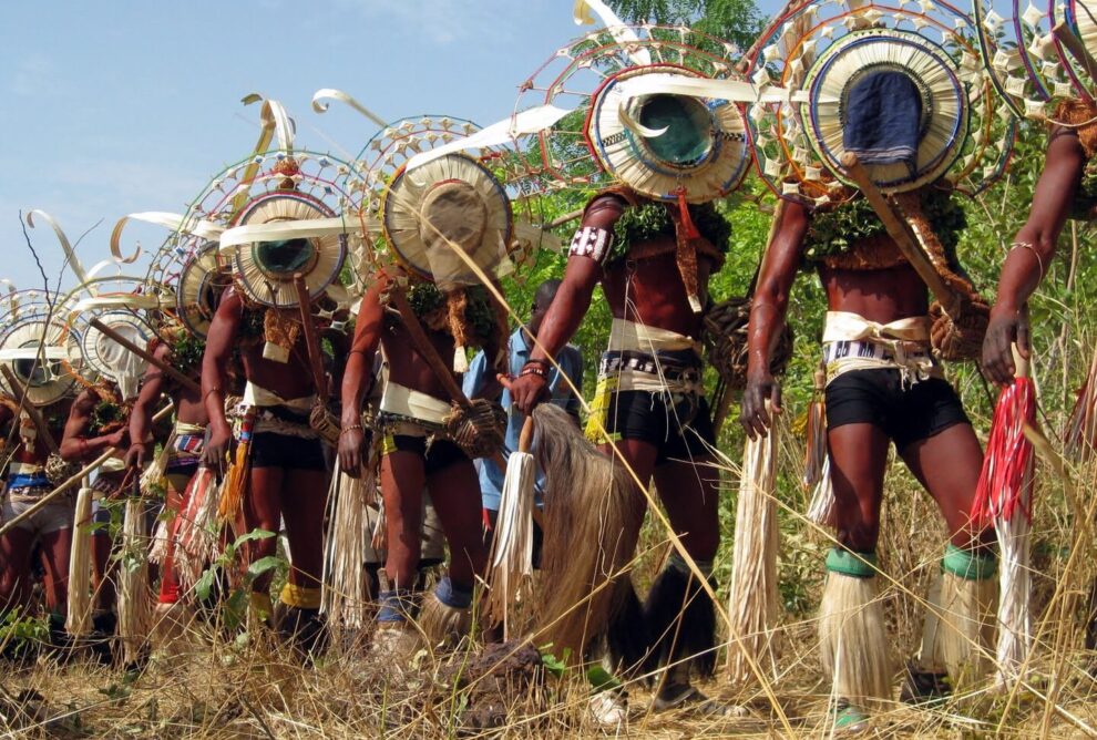 Tribus de África: Explorando la diversidad cultural del continente negro