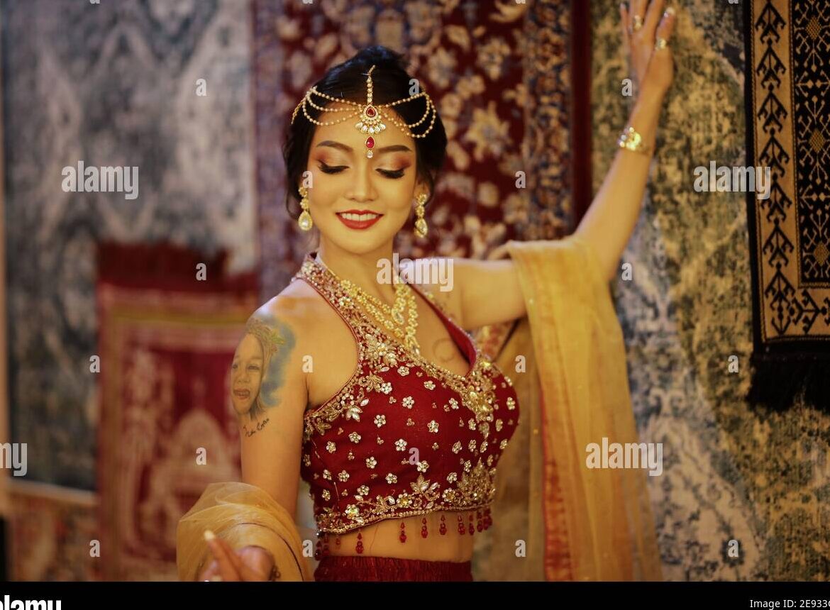 Vestimenta tradicional de la mujer hindú
